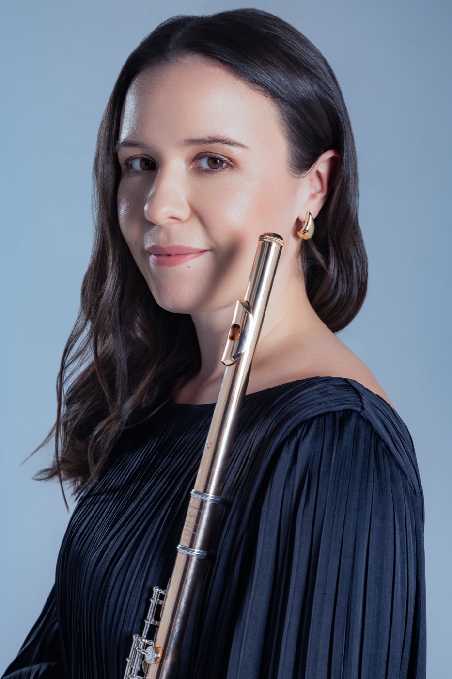 Portrait of Lauren with her flute